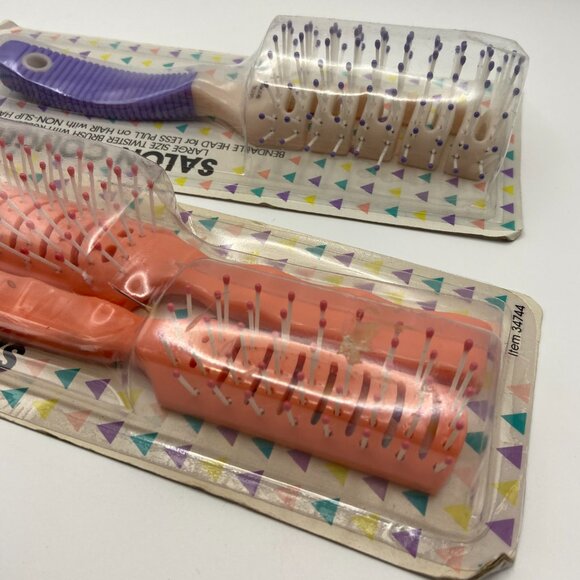 Vintage Lot of  8 1980 to 1990 Hair Brushes and Hair Combs New Old Stock Sekine main image 5